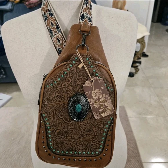 Sam And Hadley Brown Embossed Sling Bag with Turquoise Accents Western NWT Aztec - Picture 6 of 6